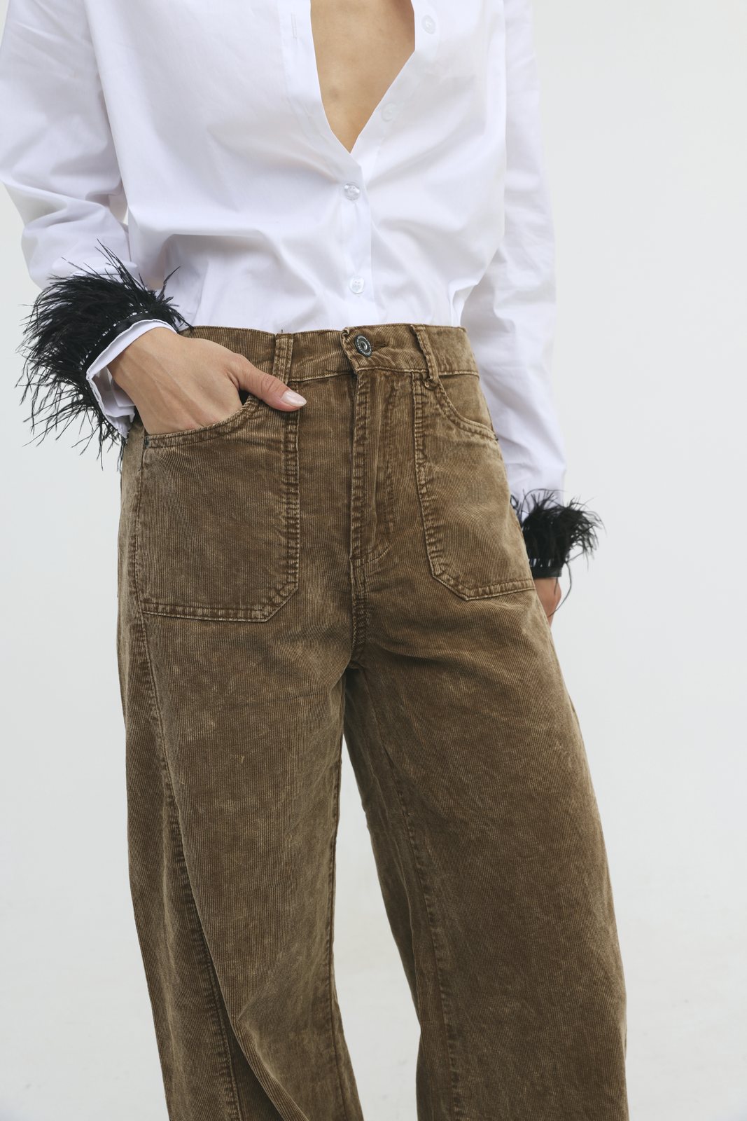 5546B in Camel