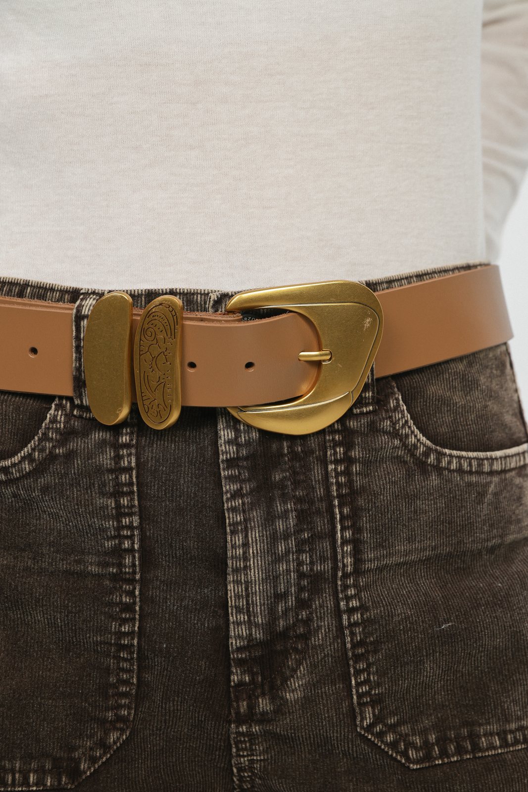 B2103 in Camel