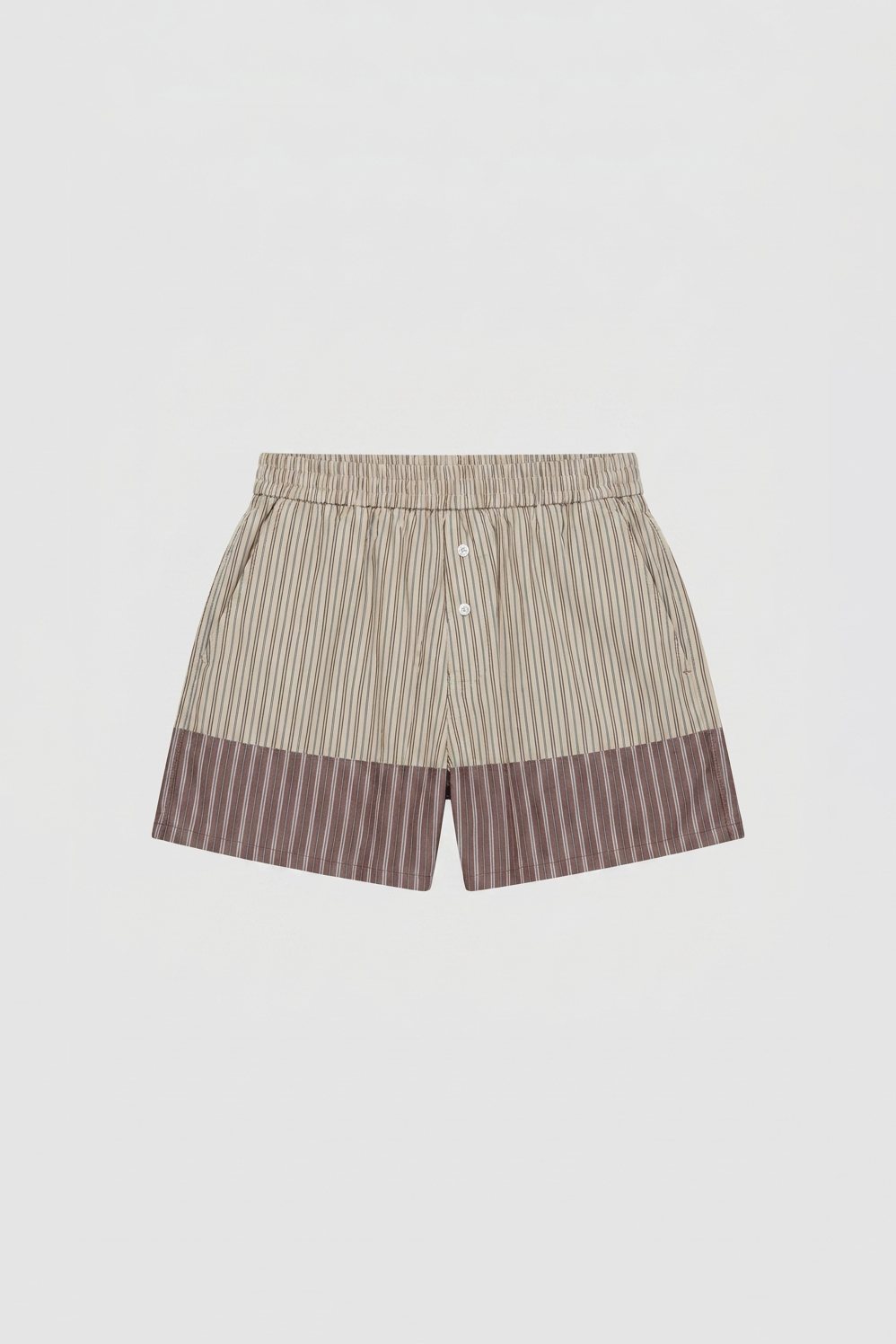 Shorts SS-7339 — SS-7339 worn by model