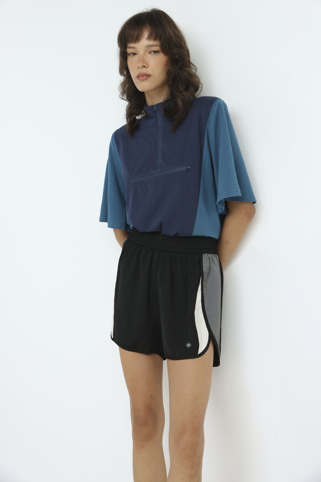 Shorts SS-7581 — SS-7581 worn by model